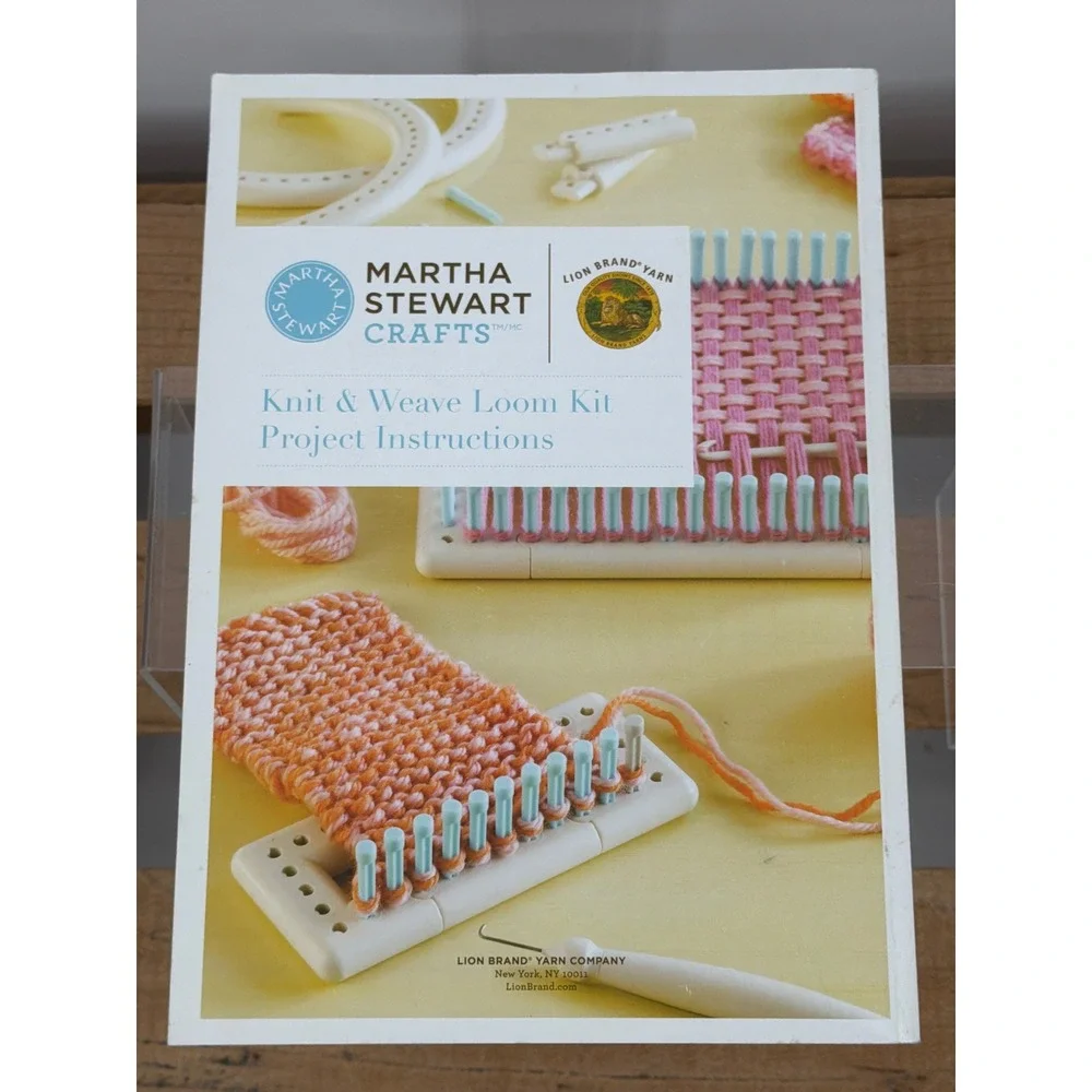 Martha Stewart Crafts Lion Brand Yarn Knit & Weave Loom Kit Instructions Booklet